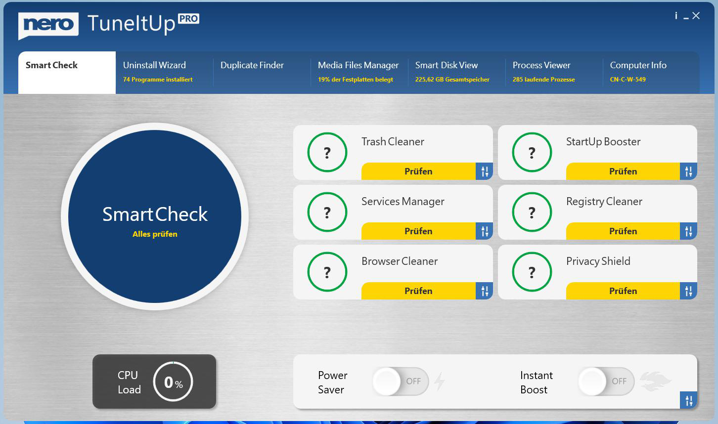 Nero TuneItUp Pro Hauptfenster mit Smart Check und verschiedenen Reinigungsoptionen.
