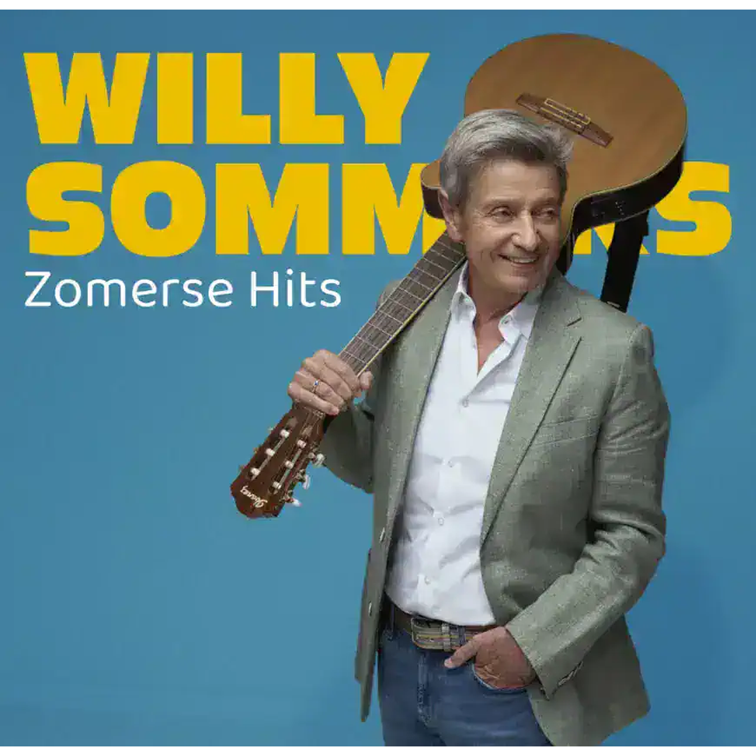Man met gitaar over schouder, blauwe achtergrond, gele tekst "WILLY SOMMERS".
