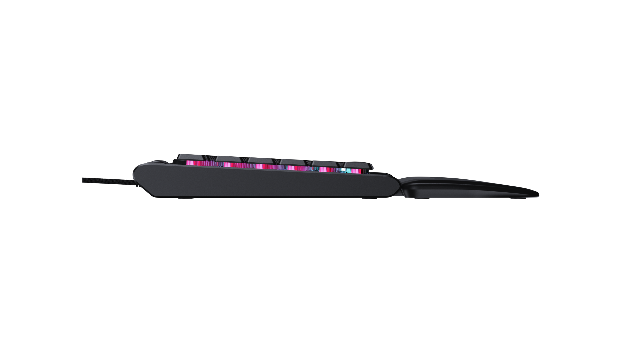 Schwarze Tastatur mit RGB-beleuchteten Tasten und Handballenauflage.