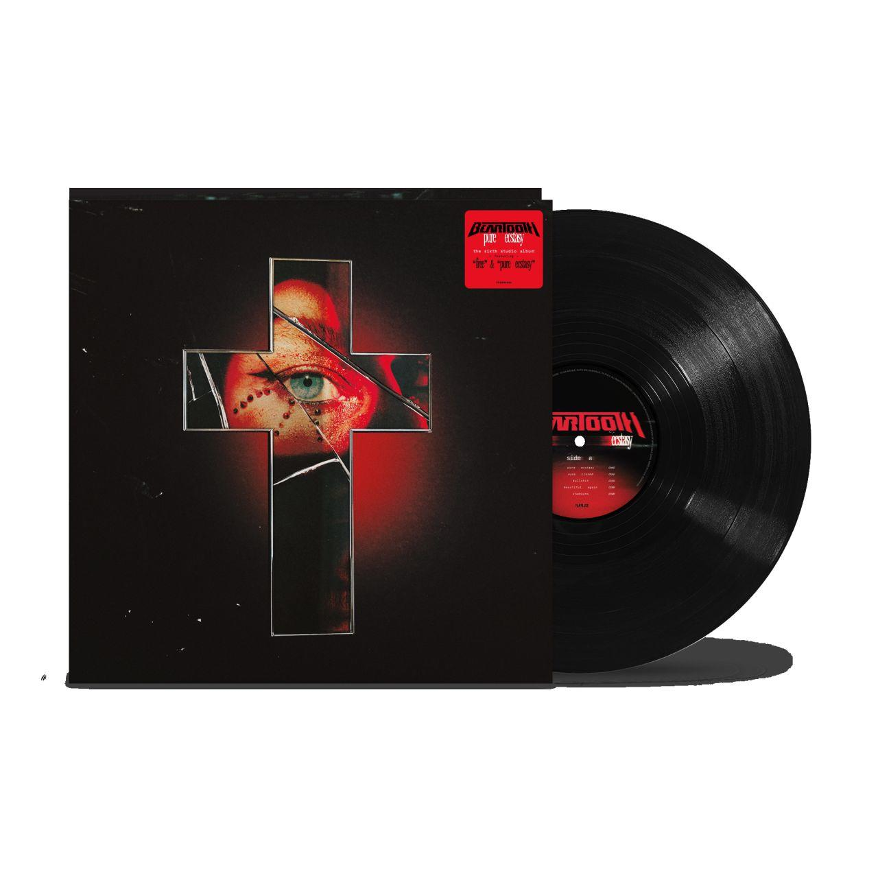 Schwarzes Vinyl-Album-Cover mit rotem Kreuz und Auge. Daneben liegt eine Schallplatte.