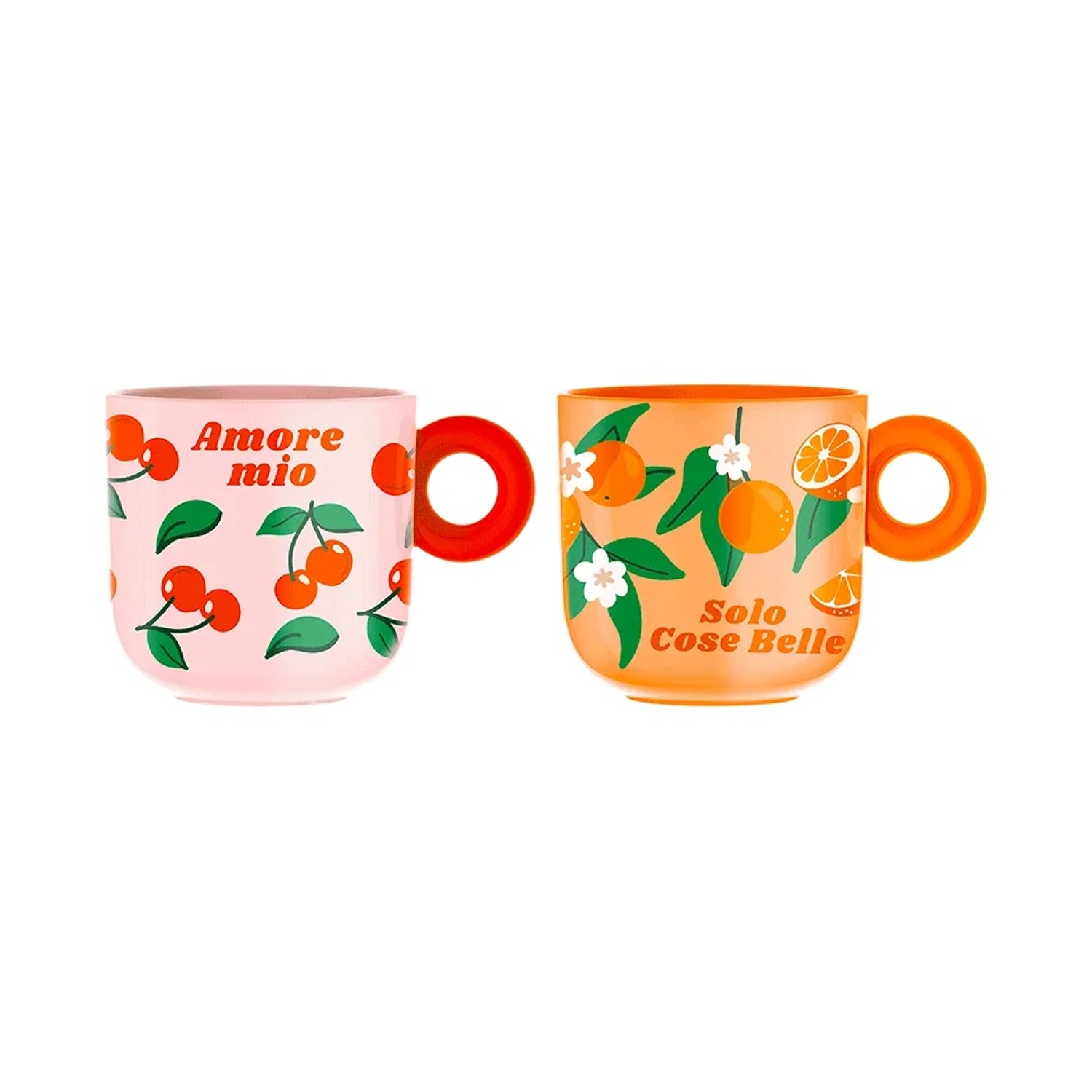 Due tazze: una rosa con ciliegie, una arancione con arance e fiori.