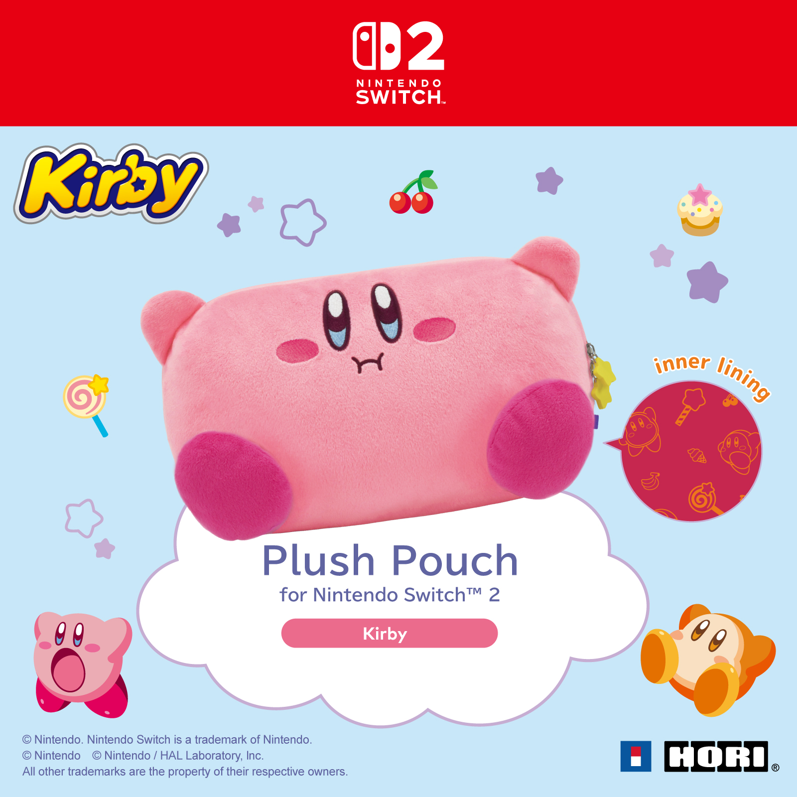 Eine rosa Kirby-Plüschtasche mit Sternen und Cupcakes auf blauem Hintergrund.