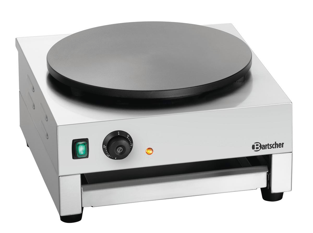 Ein silberner Crêpe-Maker mit schwarzer Platte, Schalter und Temperaturregler.