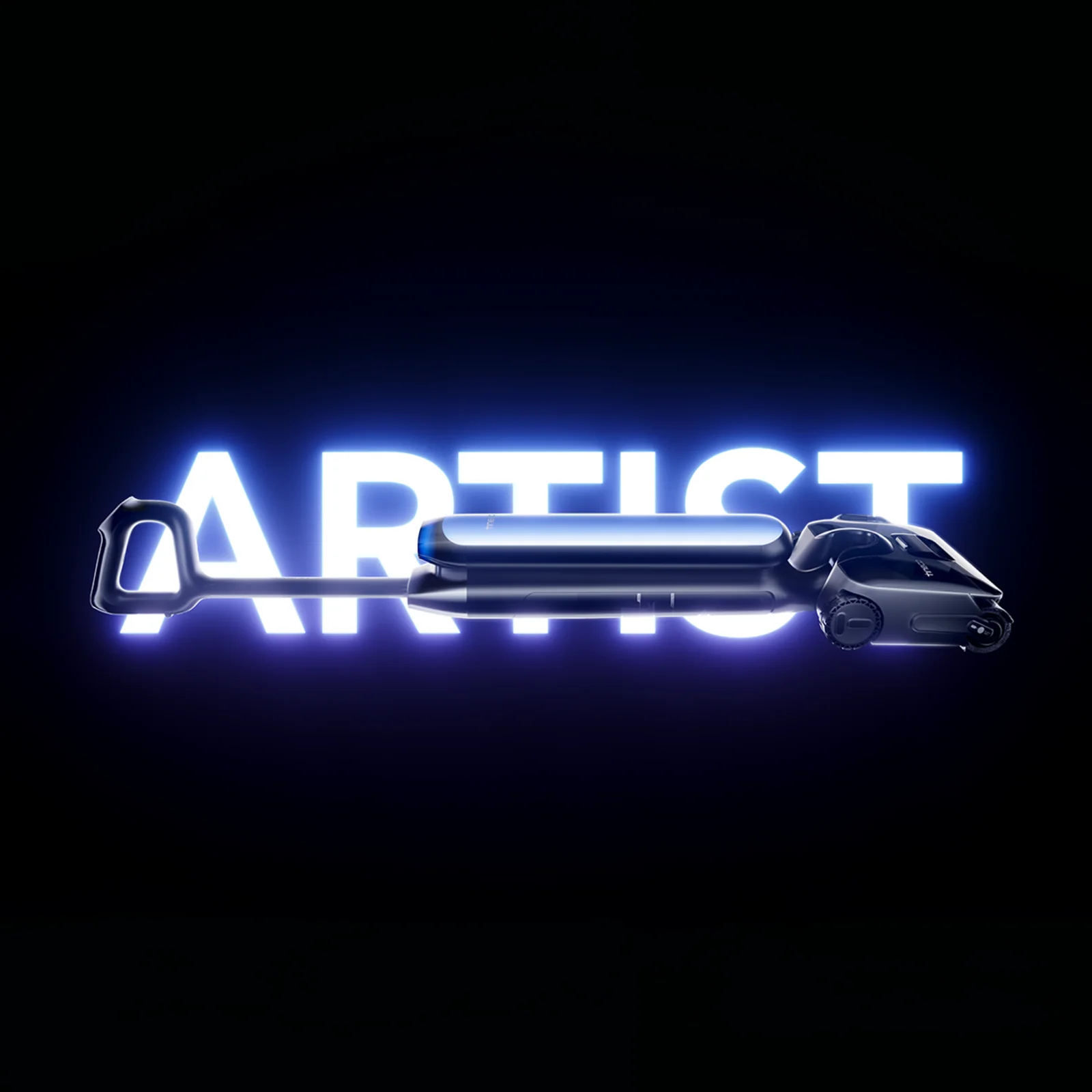 Egy futurisztikus jármű kanyarog az ARTIST feliratban, kék neonfénnyel.