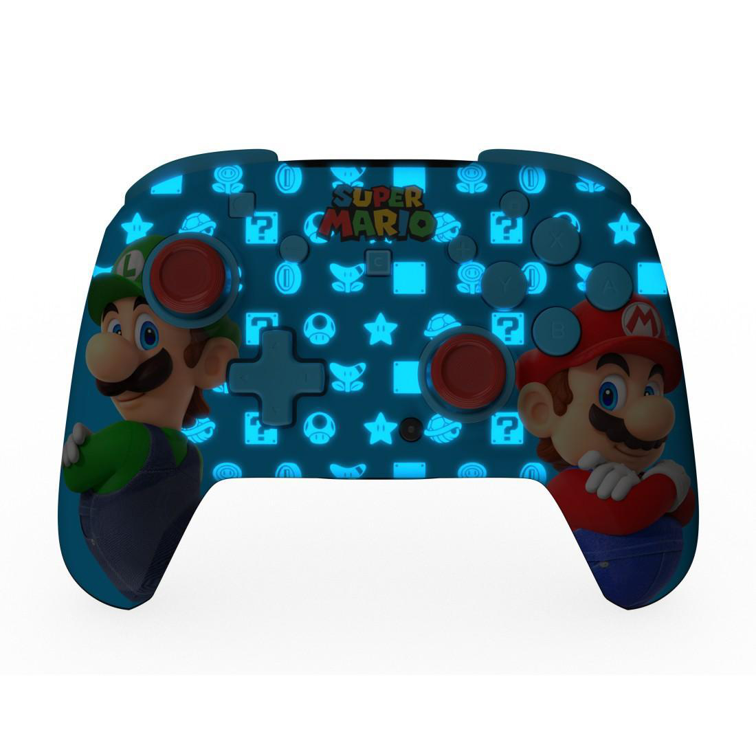 Super Mario Controller mit Luigi und Mario, blauer Hintergrund mit Symbolen.