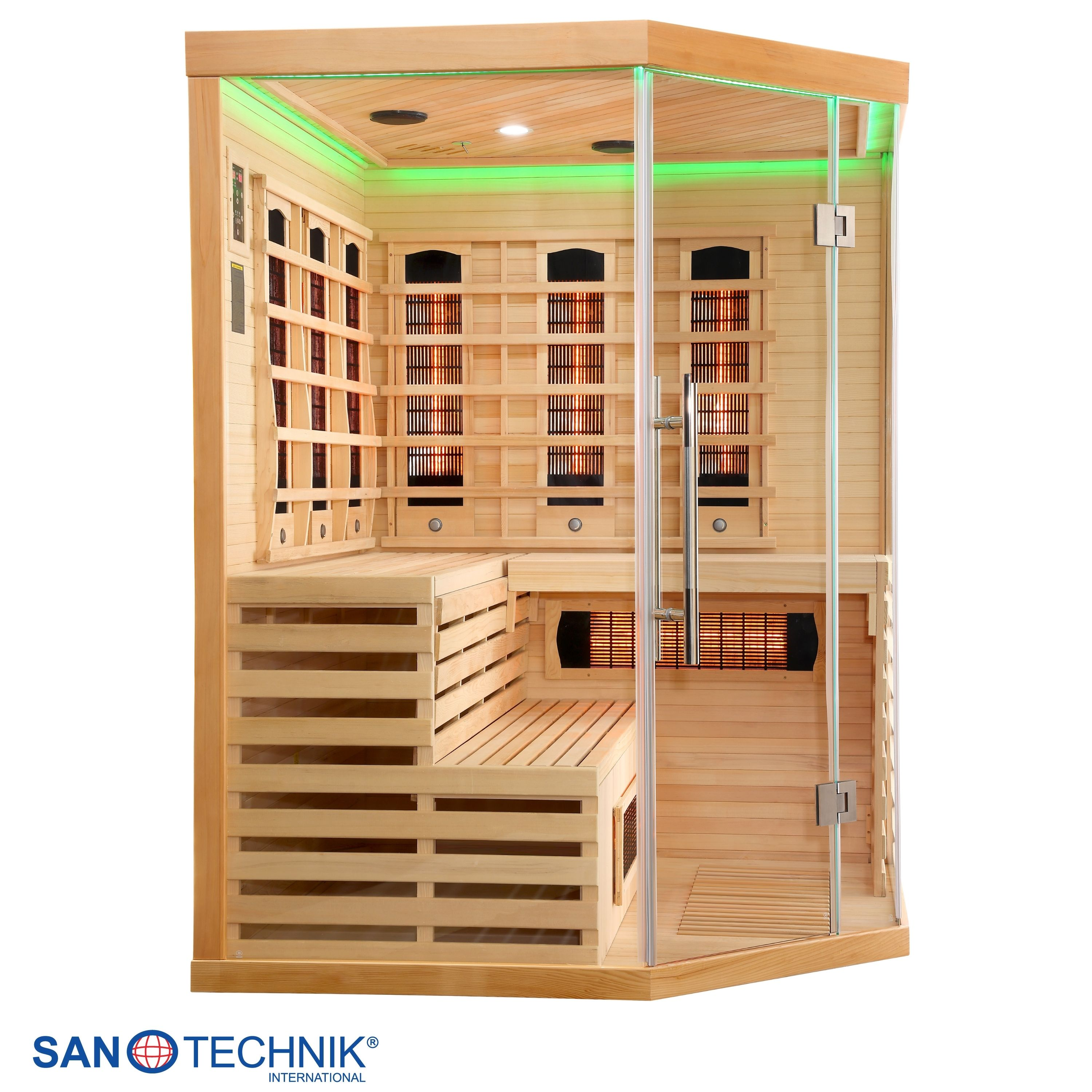 Eine moderne Holzsauna mit Glasfront, Bänken und Heizstrahlern.