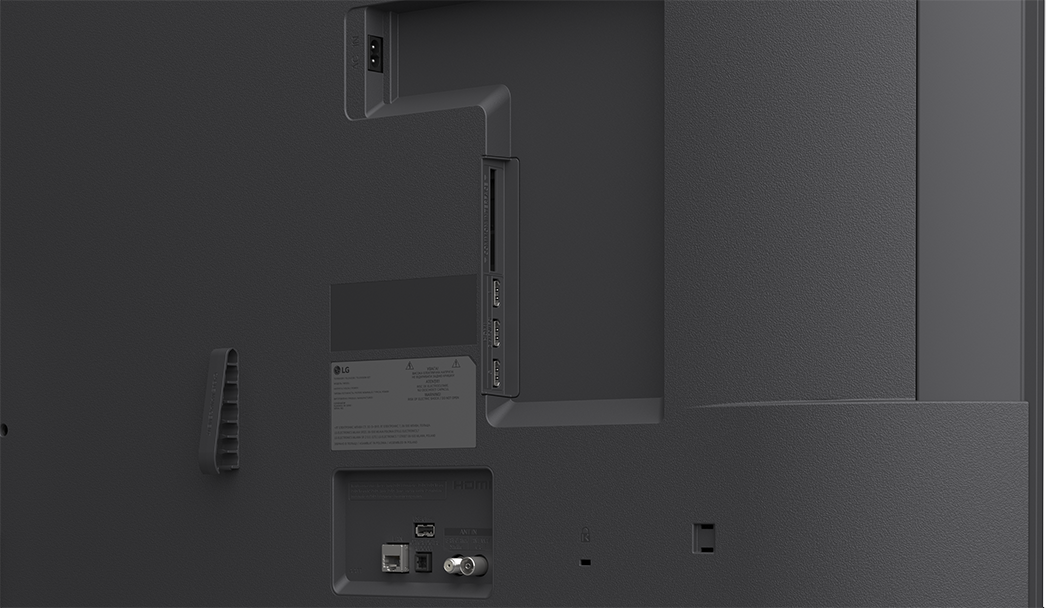 TV hátulja csatlakozókkal: AC IN, HDMI, USB és antenna.
