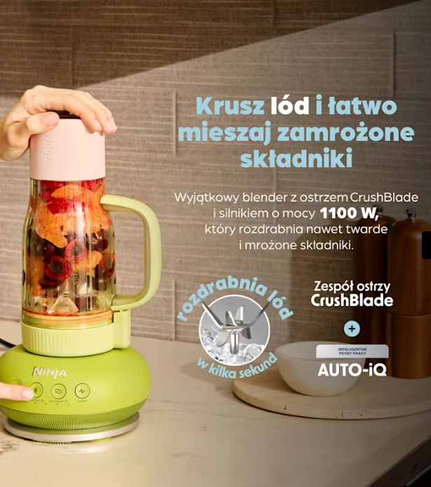 Blender Ninja z ostrzem CrushBlade i silnikiem 1100W kruszy lód i mrożone składniki.