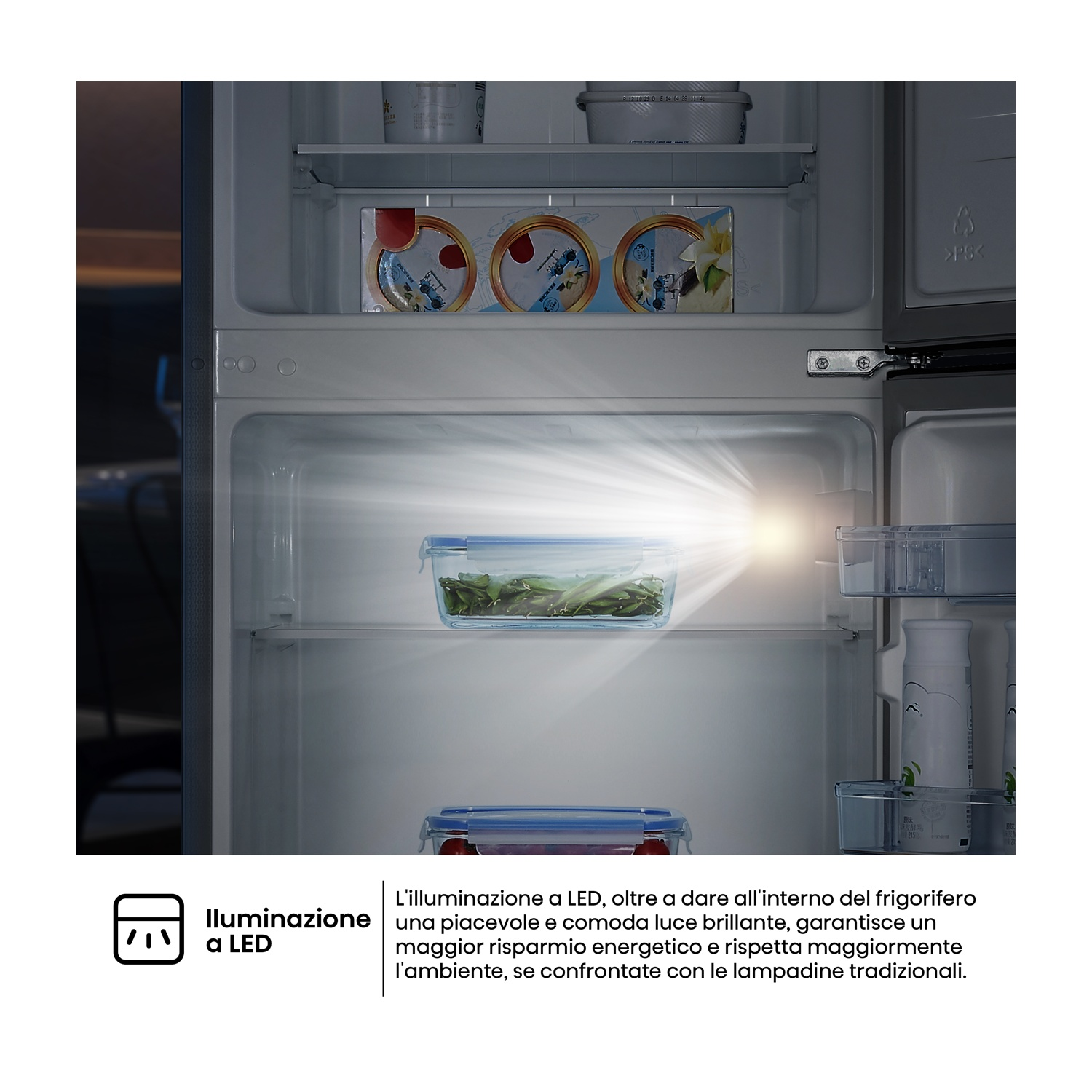 Interno di un frigorifero con illuminazione a LED che illumina un contenitore per alimenti.