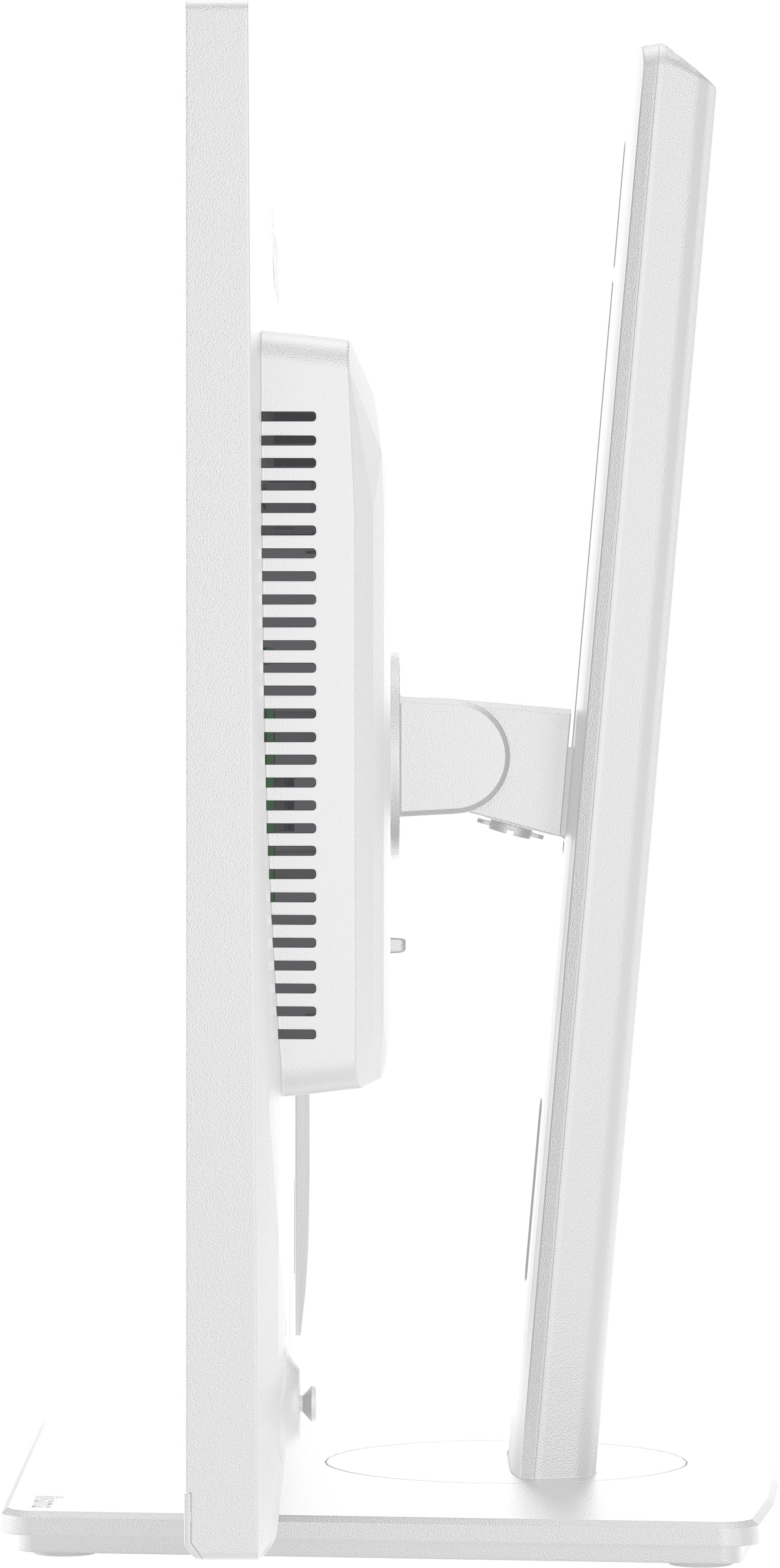 Weiße Monitorrückseite mit Lüftungsschlitzen und verstellbarem Arm auf einem Standfuß.