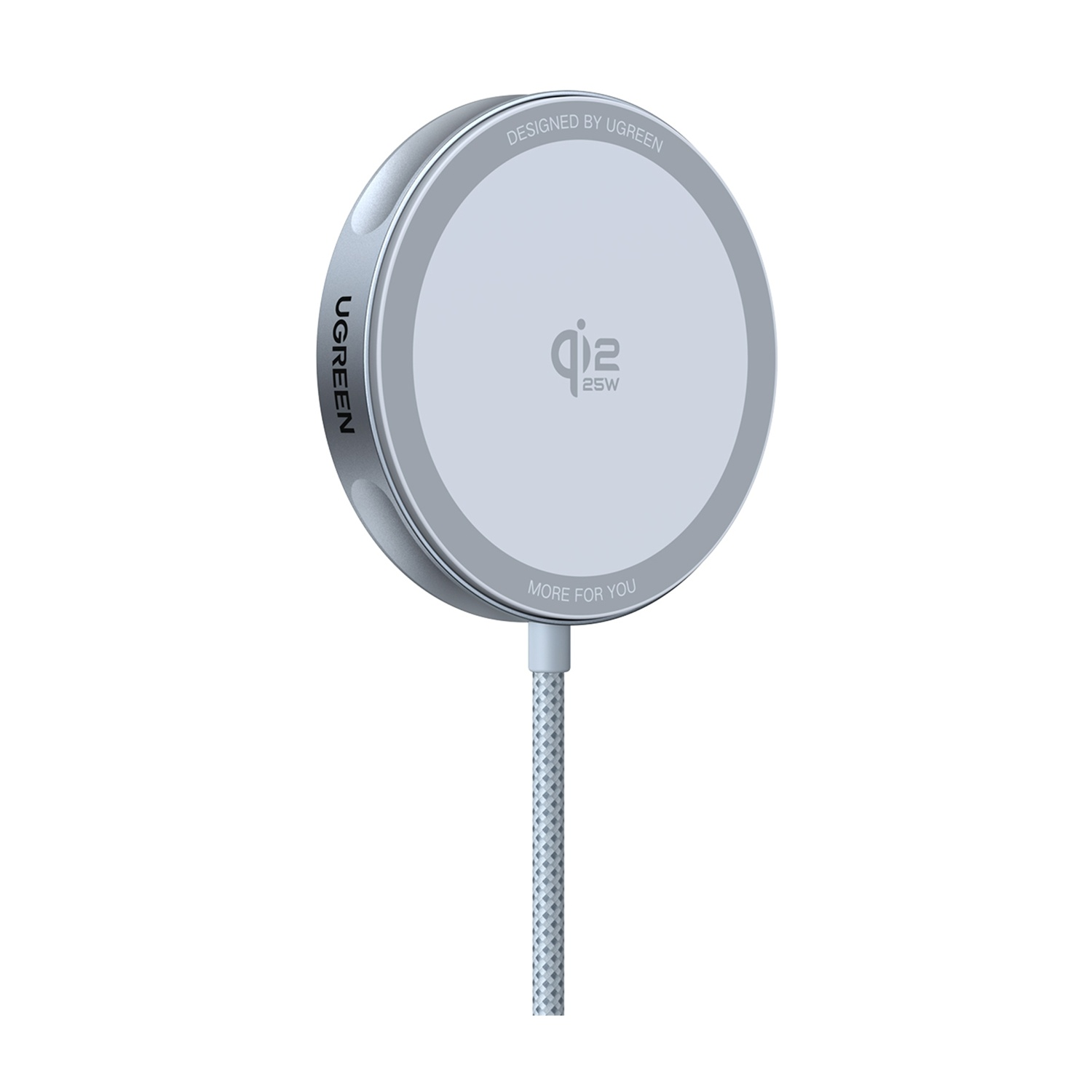 Caricatore wireless Qi argentato con logo UGREEN e cavo su sfondo bianco.