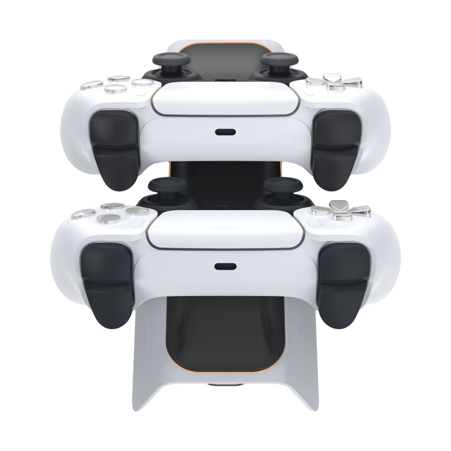 Due controller da gioco bianchi impilati verticalmente su una base di ricarica.