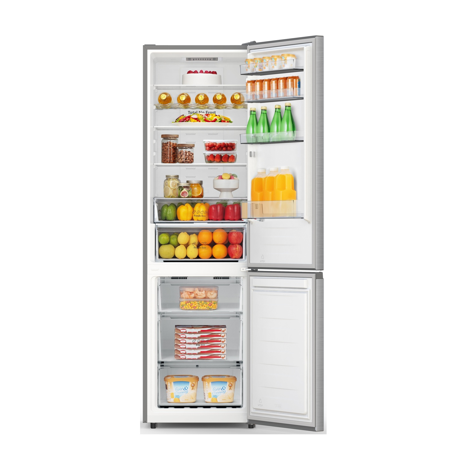 Un frigorifero aperto pieno di alimenti come frutta, verdura, bevande e gelati.