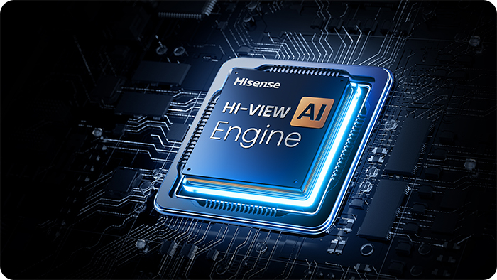 Chipy Hisense HI-VIEW AI Engine na płytce drukowanej z niebieskimi światłami.
