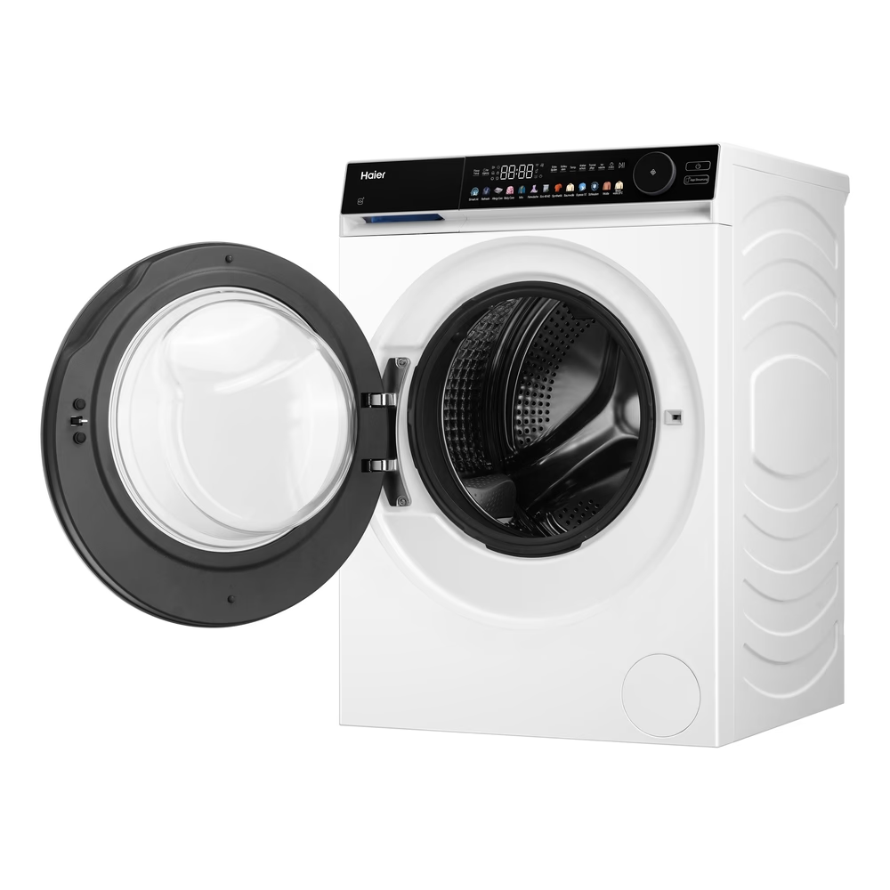 Weiße Haier Waschmaschine mit offener Tür, Digitalanzeige und sichtbarer Trommel.