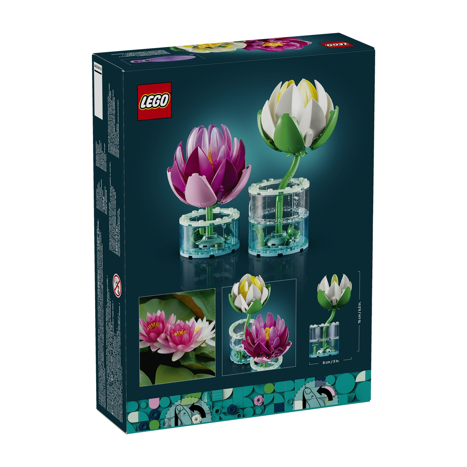 Scatola LEGO con repliche di fiori di loto viola e bianco-giallo.