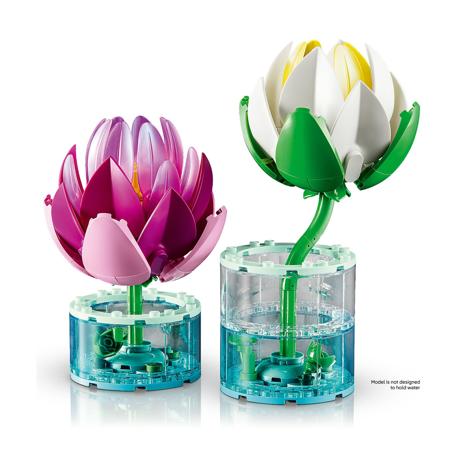 Due fiori LEGO, rosa e bianca, in contenitori trasparenti.