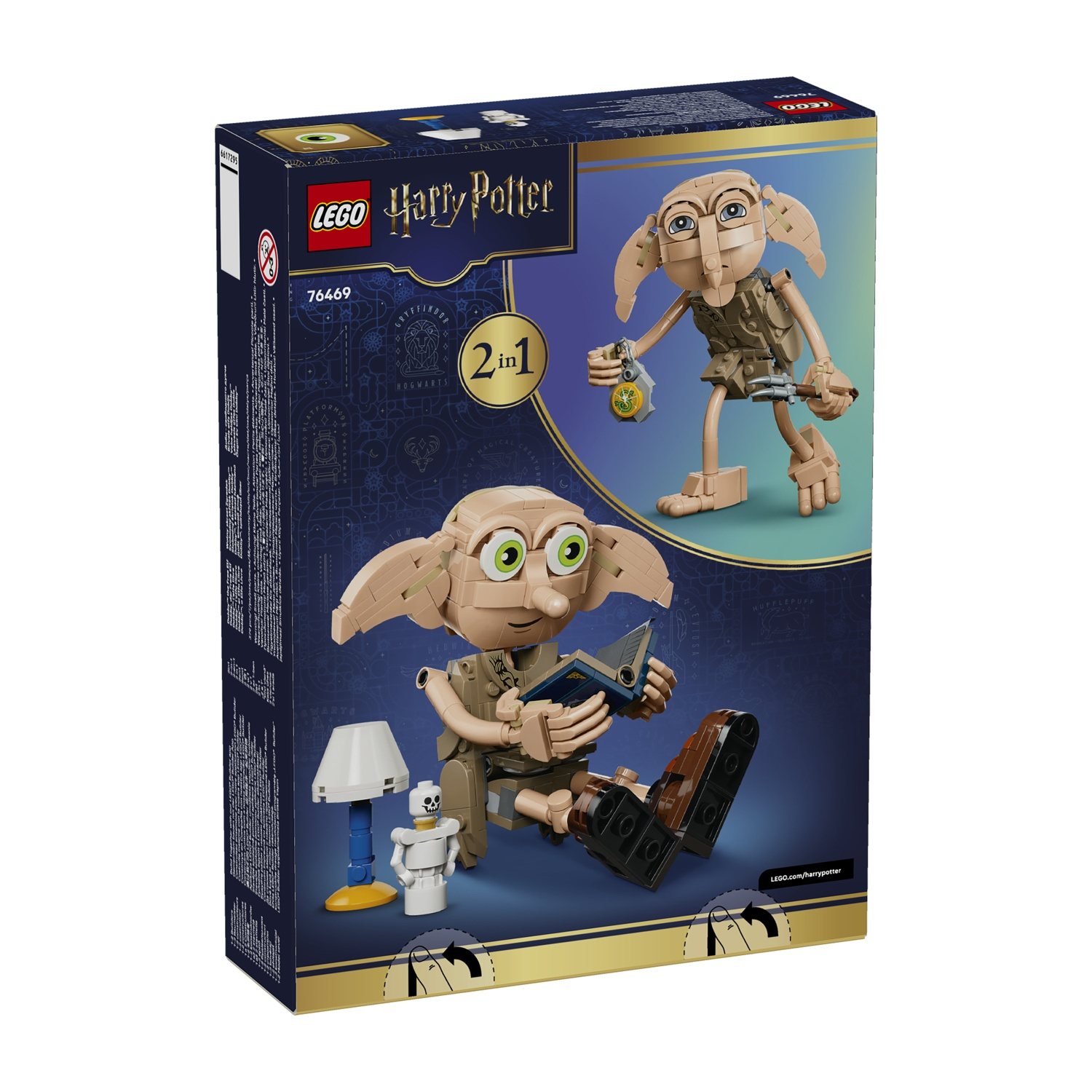 Set di costruzione Lego Harry Potter Dobby con Dobby che legge un libro e una lampada.