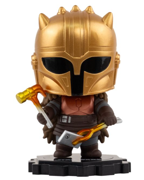 Eine goldene Figur hält einen Hammer und eine Zange mit glühenden Elementen.