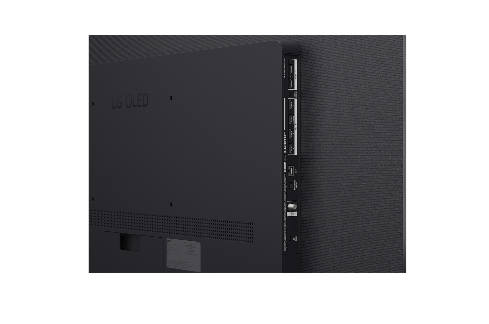 Rückseite eines schwarzen LG OLED Fernsehers mit Anschlüssen wie HDMI und USB.