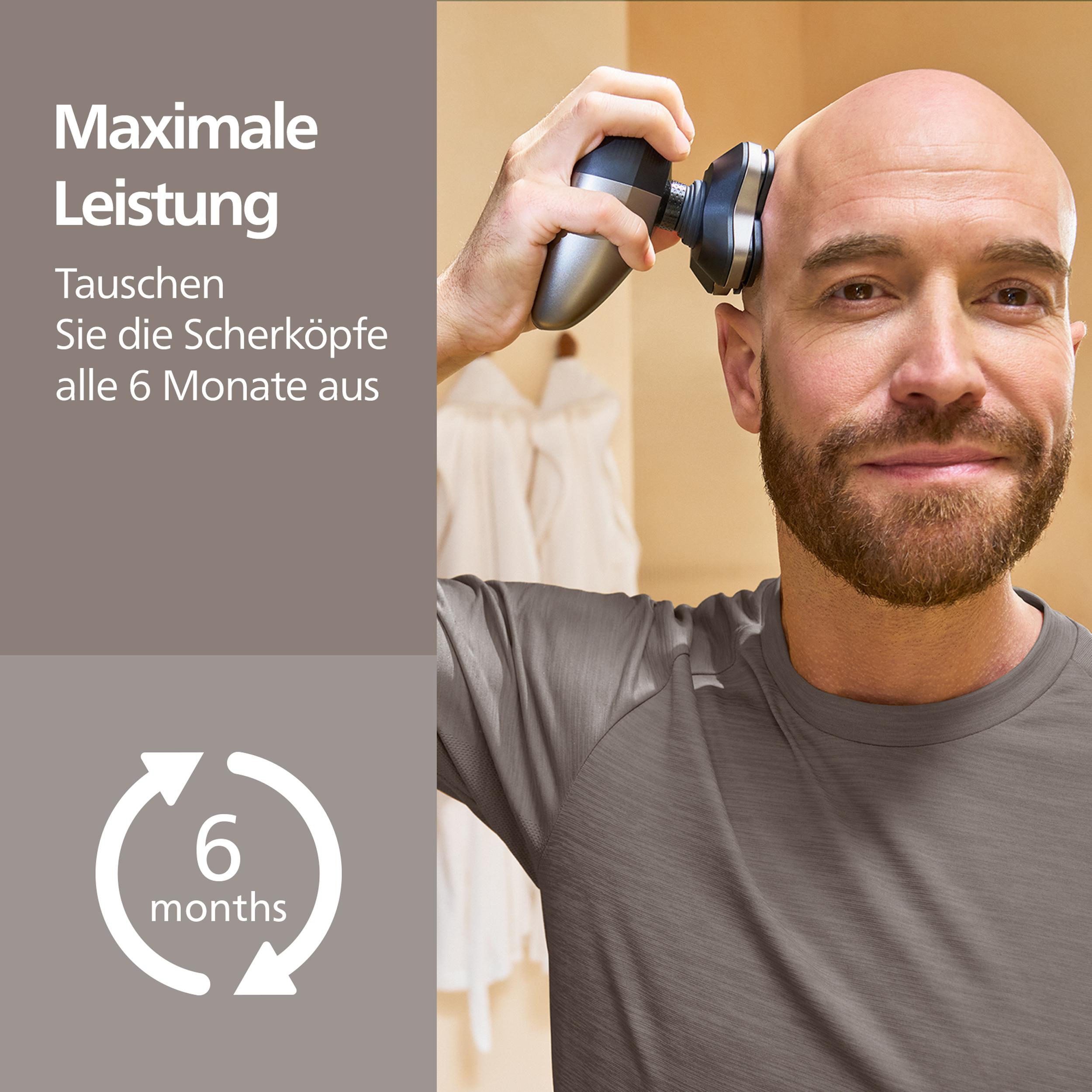 Mann rasiert Kopf mit elektrischem Rasierer. Text: Maximale Leistung.