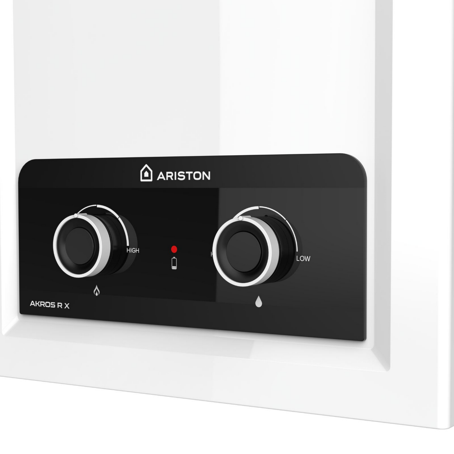 Primer plano del panel de control de una unidad blanca Ariston Akros R X, con dos mandos.