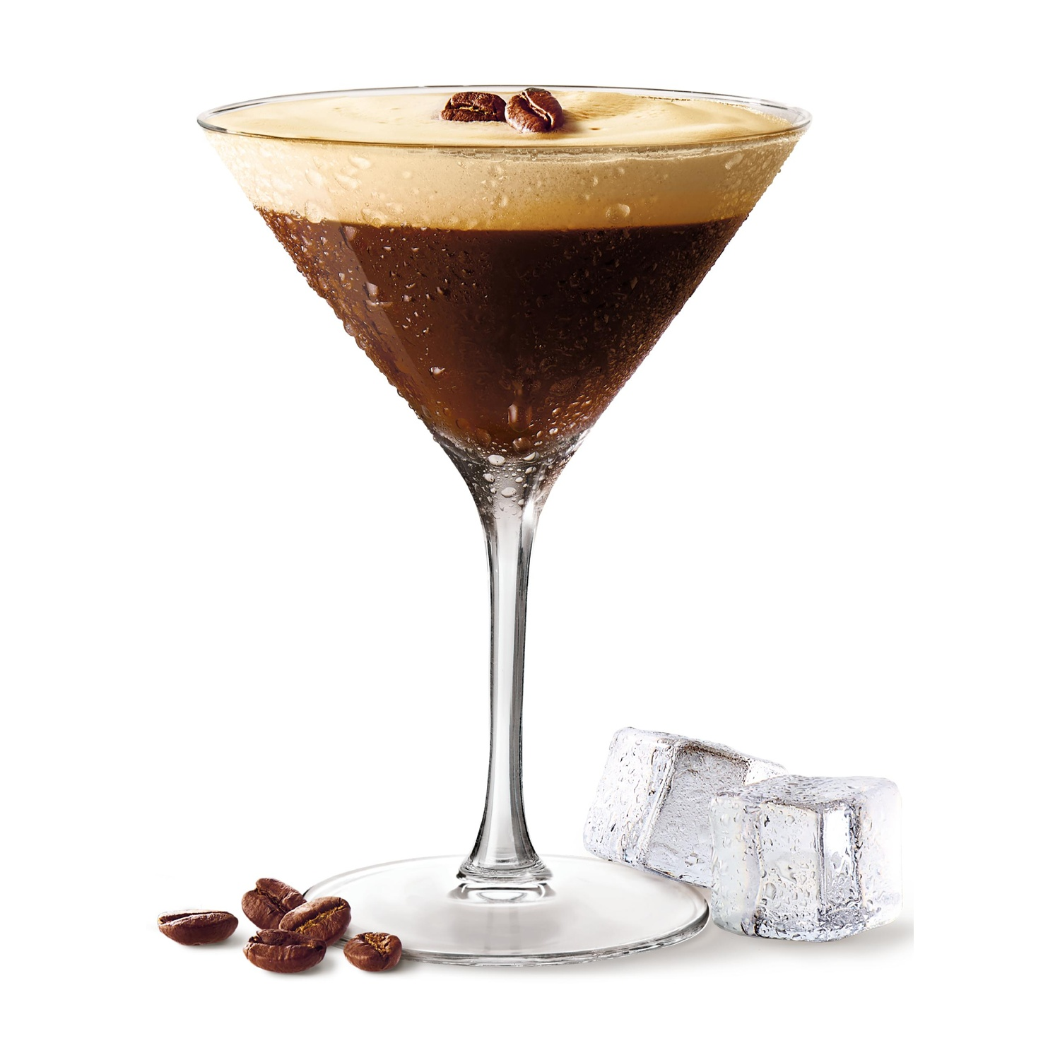 Un espresso martini in un bicchiere con chicchi di caffè e cubetti di ghiaccio.