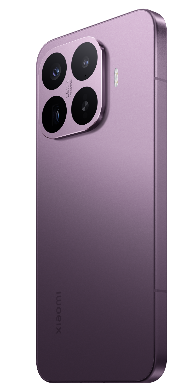 Fioletowy smartfon z czterema aparatami i logo Leica, oznaczenie Xiaomi z tyłu.