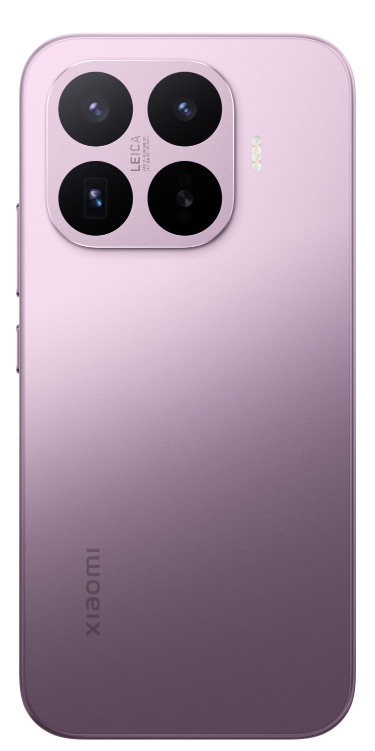 Tył fioletowego smartfona z czterema aparatami i logo Xiaomi.