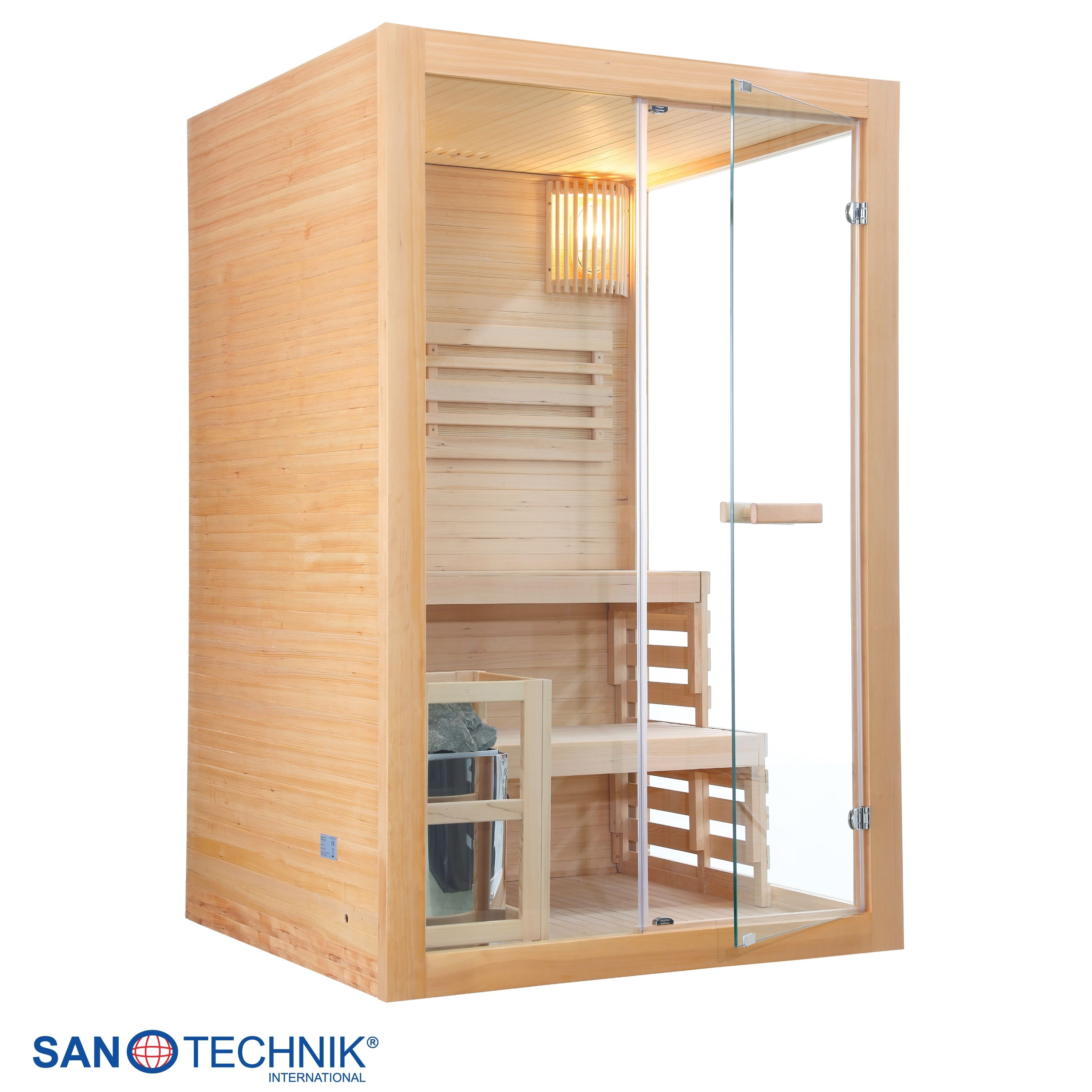 Holzsauna mit Glastür, Bänken und Saunasteinen.