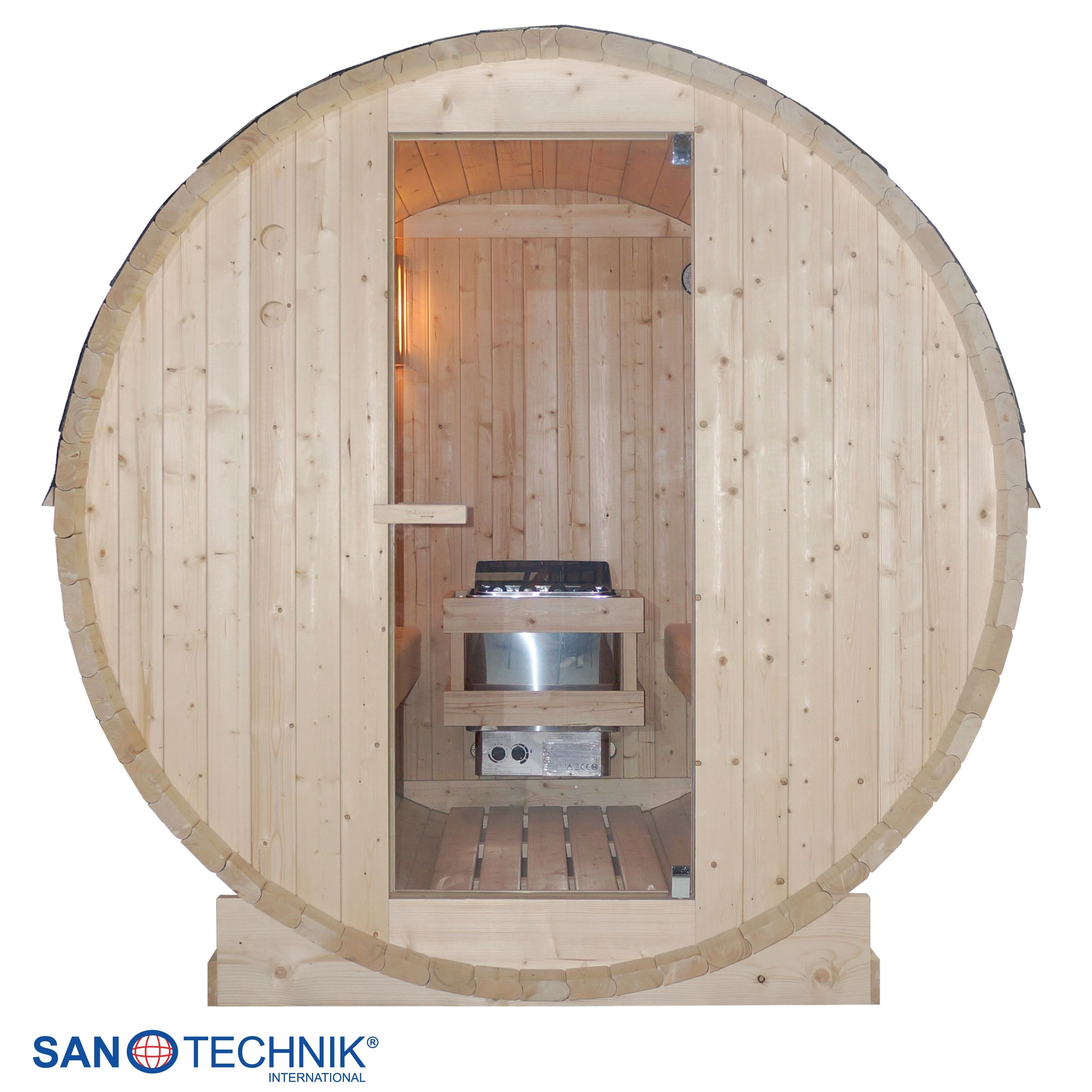 Eine Holzfass-Sauna mit Glastür und einem Ofen im Inneren.