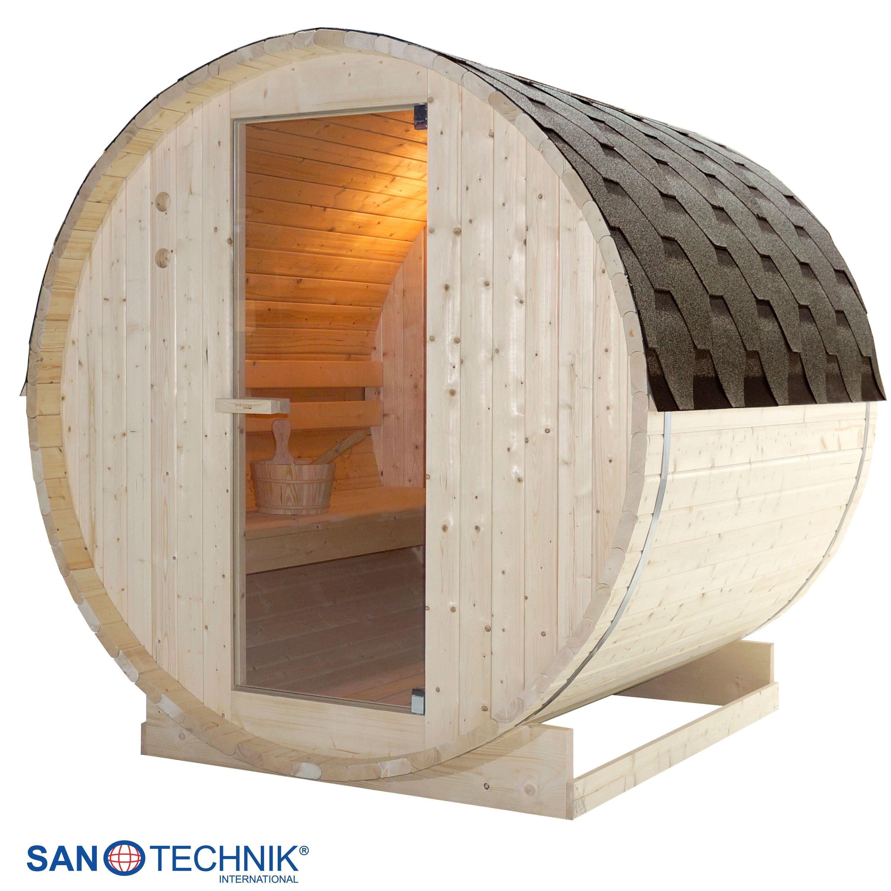 Fasssauna aus Holz mit Glastür, Schindeldach und Innenbänken.