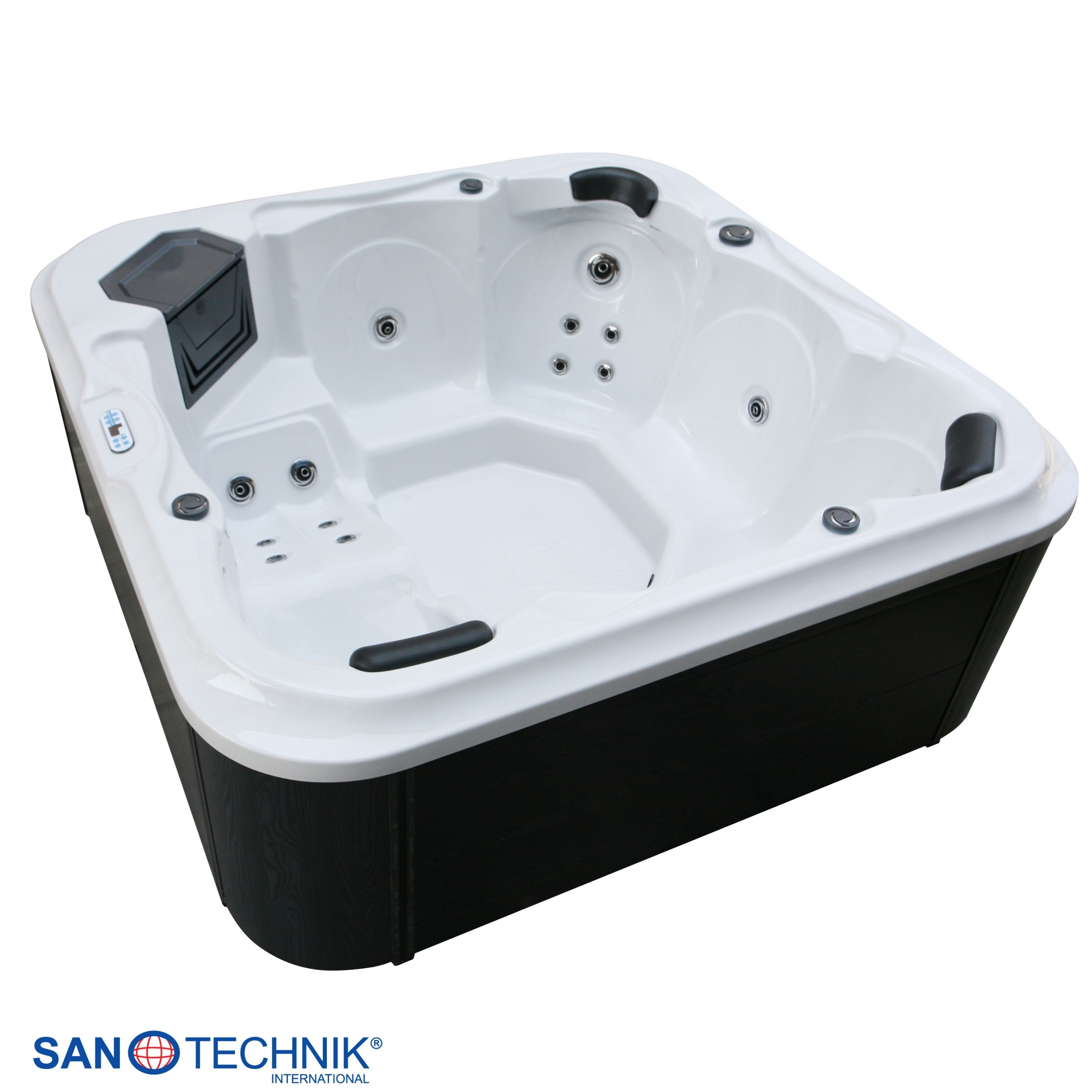 Ein weißer Whirlpool mit schwarzem Sockel, auf weißem Hintergrund.