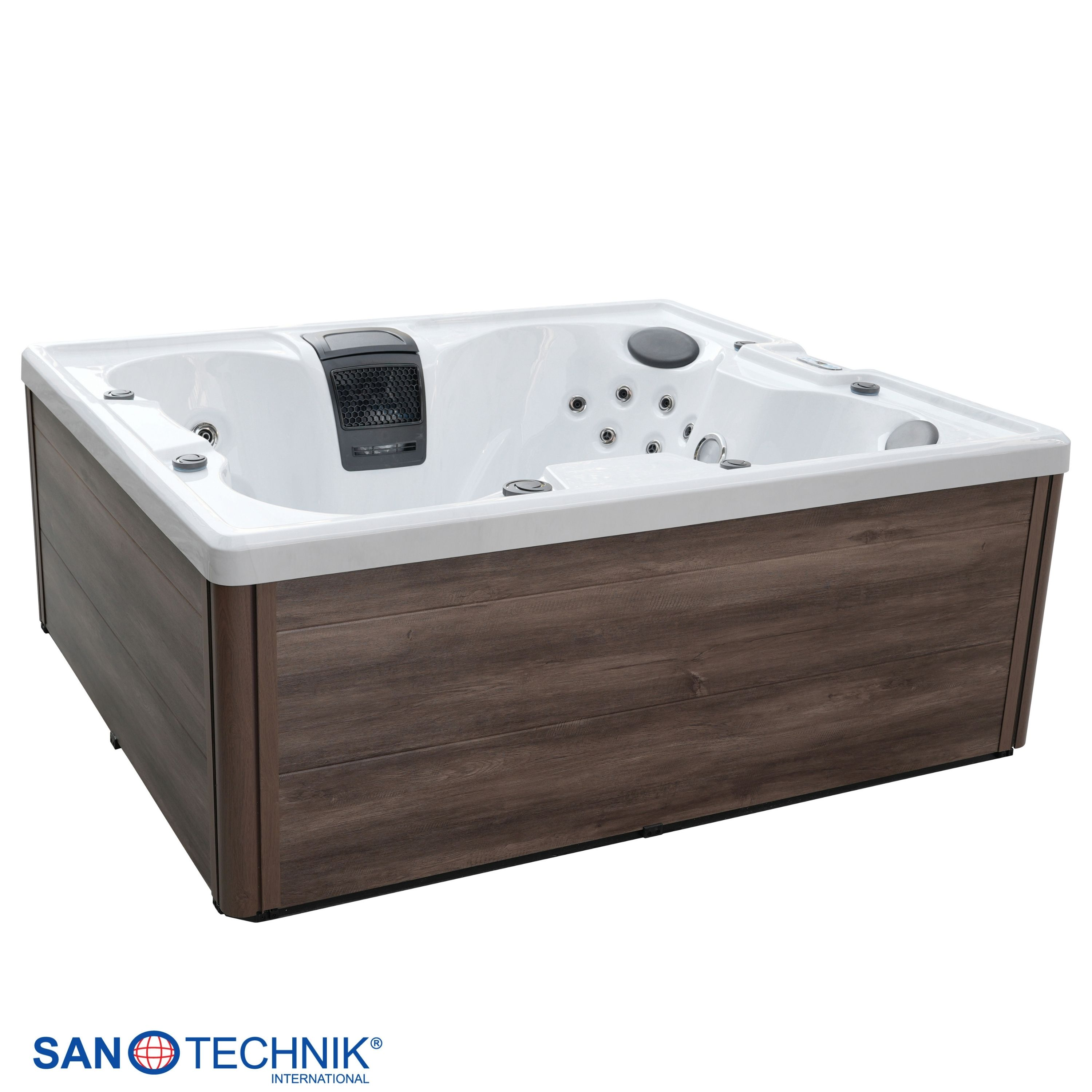 Ein weißer Whirlpool mit Holzverkleidung und schwarzen Bedienelementen.