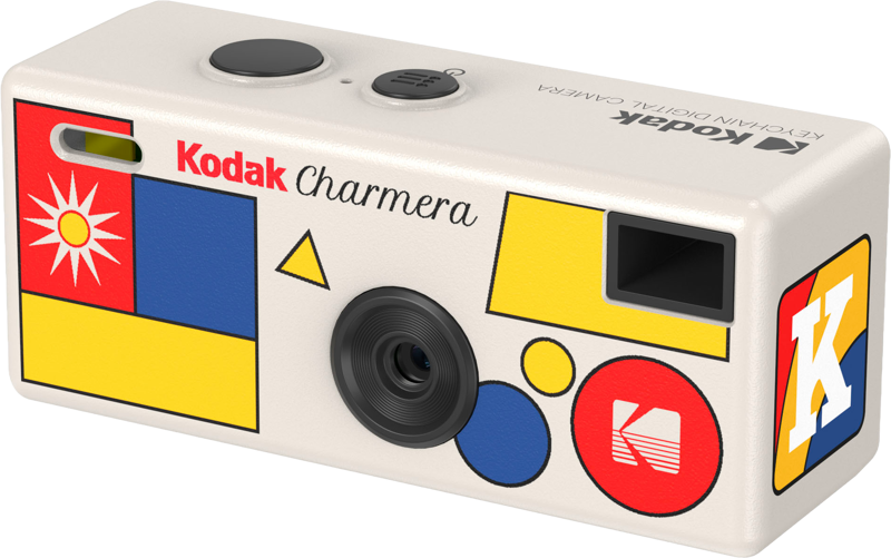 Biały aparat cyfrowy Kodak Charmera z kolorowymi wzorami geometrycznymi i logo.