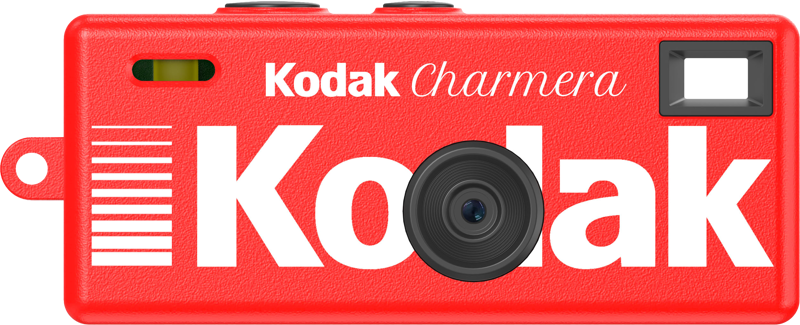 Czerwony aparat Kodak Charmera z napisem "Kodak" i obiektywem.