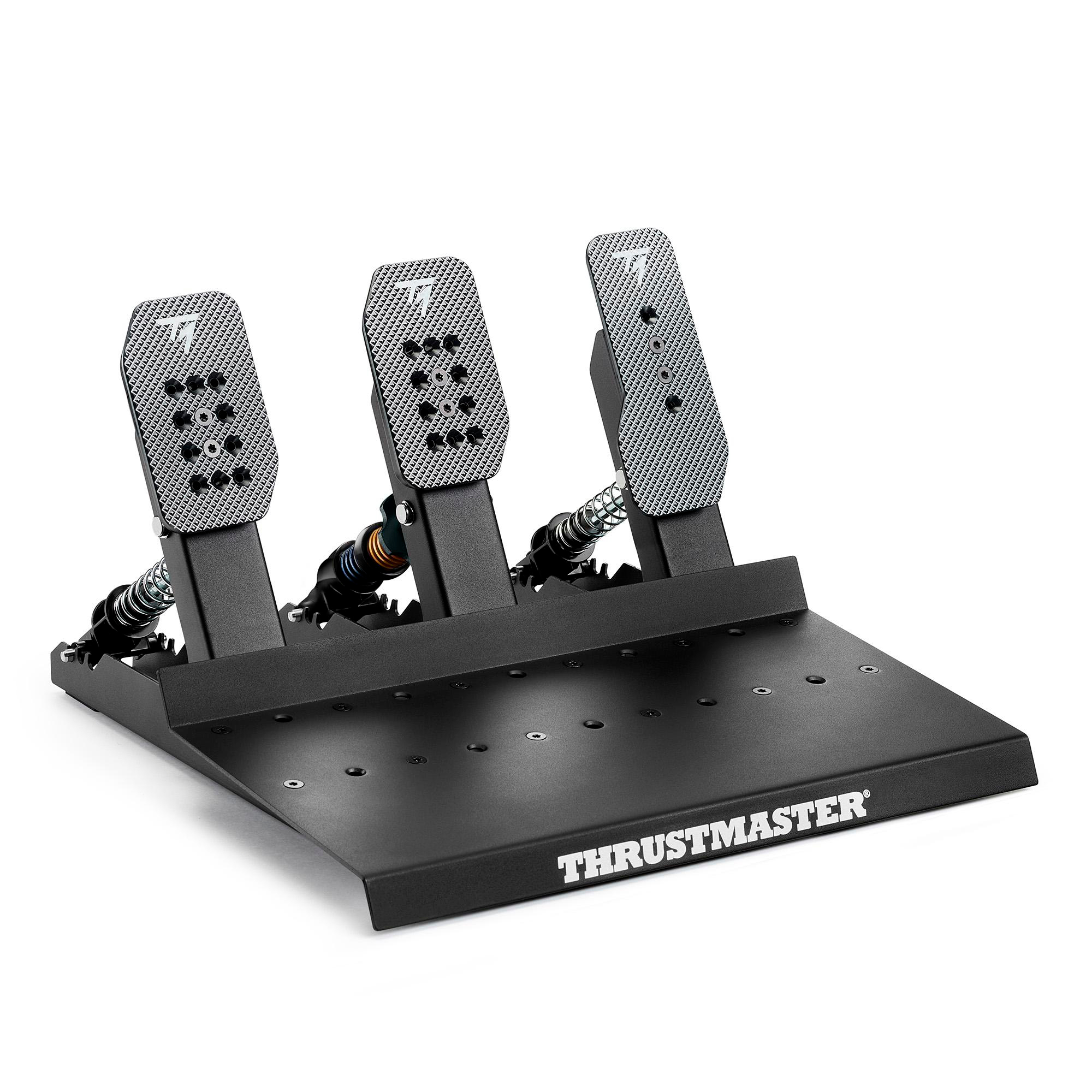 Ein schwarzes Thrustmaster Pedalset mit drei Metallpedalen auf weißem Hintergrund.