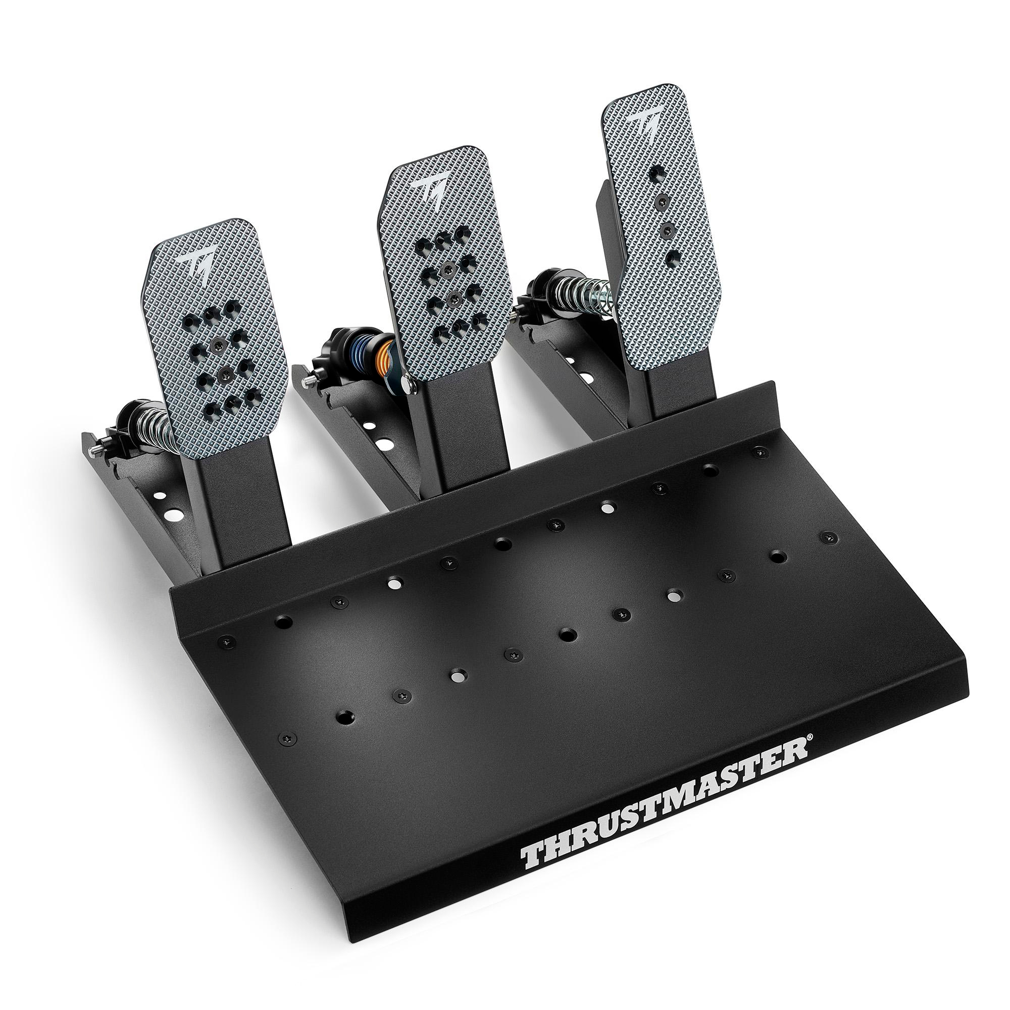Ein schwarzer Rennpedal-Simulator mit drei Pedalen und der Aufschrift THRUSTMASTER.