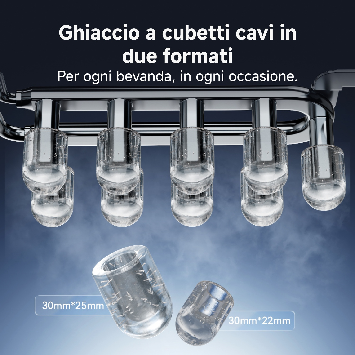 Cubetti di ghiaccio cavi in due misure su sfondo sfumato blu.