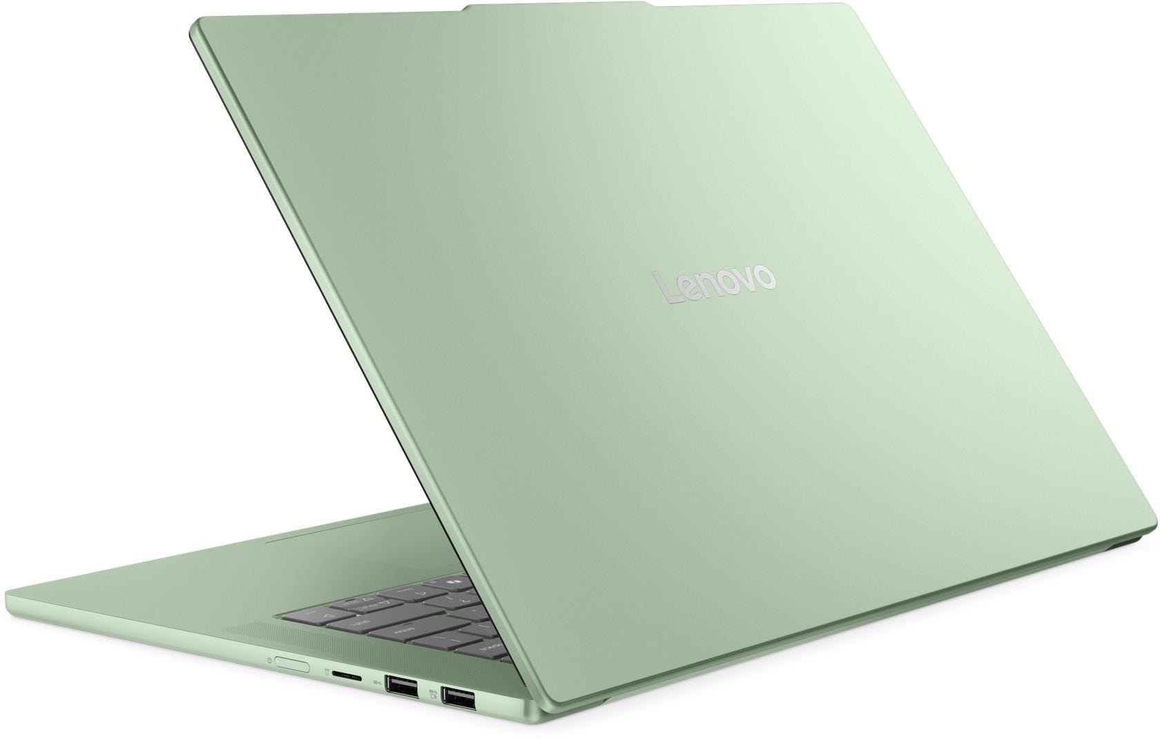 Egy világoszöld Lenovo laptop nyitva fehér háttéren.