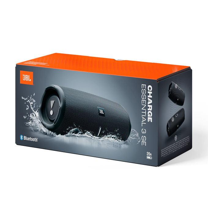 Embalaje de altavoz JBL Charge Essential 3 SE con salpicaduras de agua.