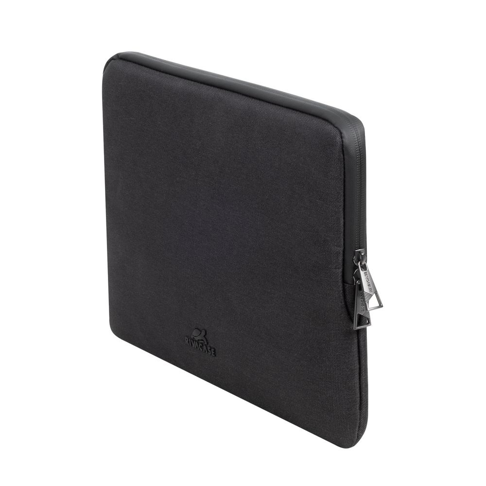 Fekete laptop tok cipzárral és márkalogóval.