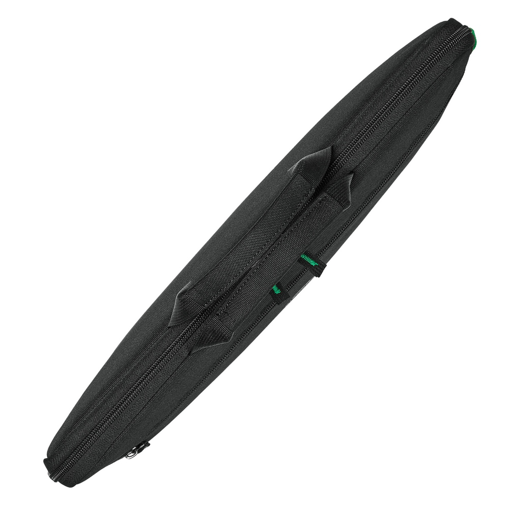 Fekete laptop táska cipzárral és fogantyúkkal, fehér háttéren.