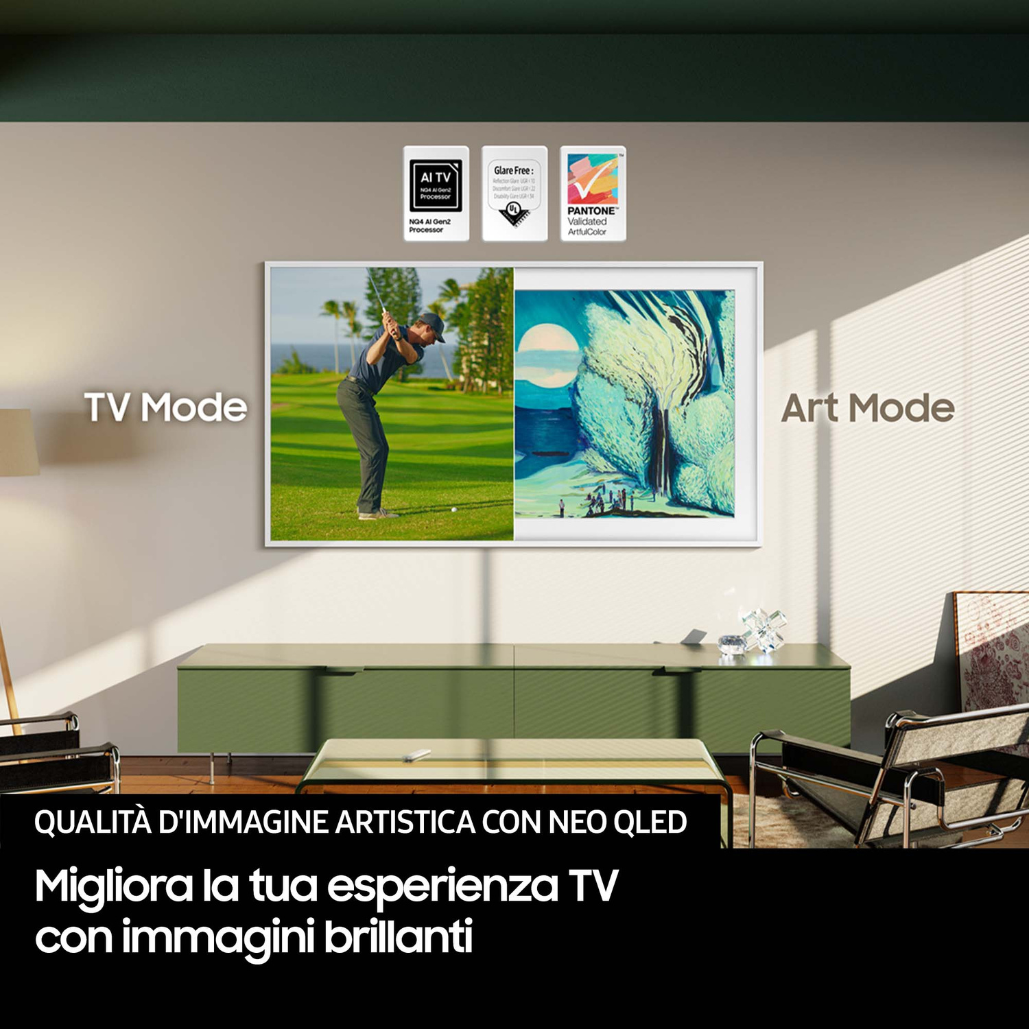 Un TV mostra un golfista in modalità TV e un dipinto in modalità Arte.