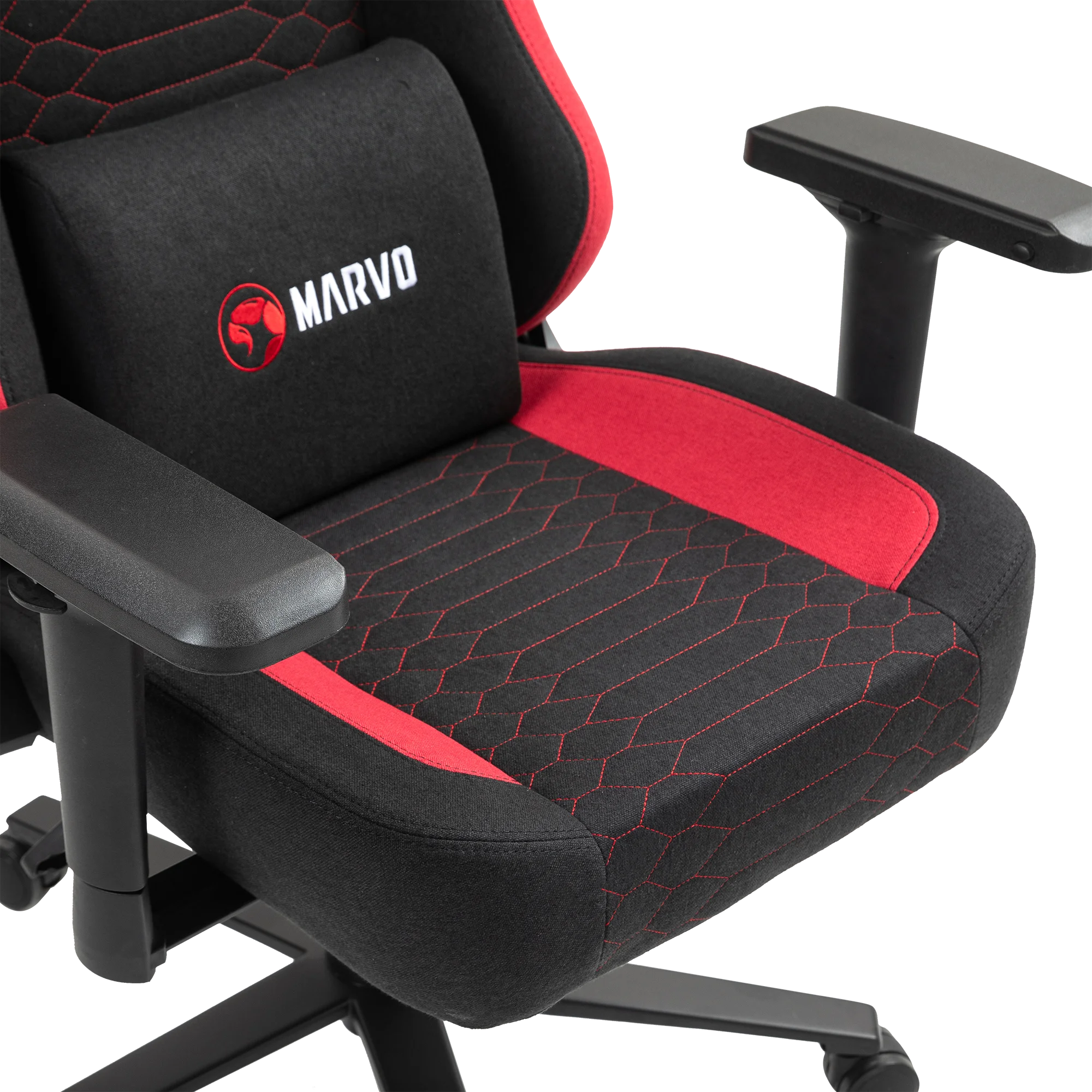 Fekete és piros gamer szék hatszögletű varrással és Marvo logóval a fejtámlán.