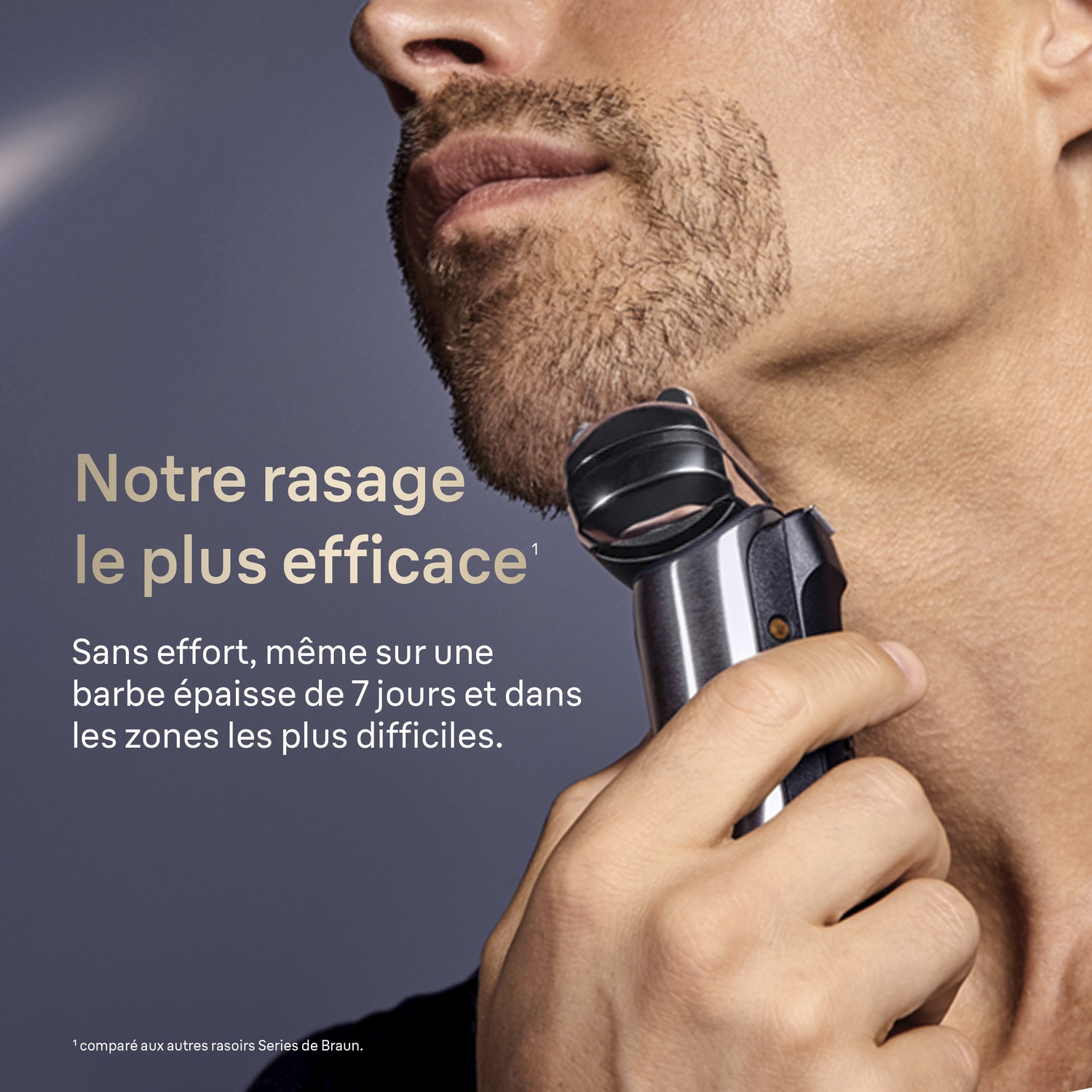 Un homme se rase le visage avec un rasoir électrique. Gros plan.