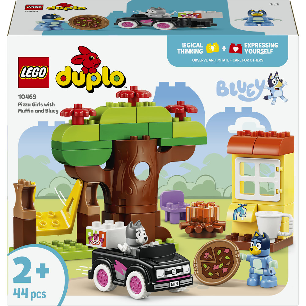 LEGO Duplo Set mit Baumhaus, Fahrzeug, Pizza und Figuren von Muffin und Bluey.