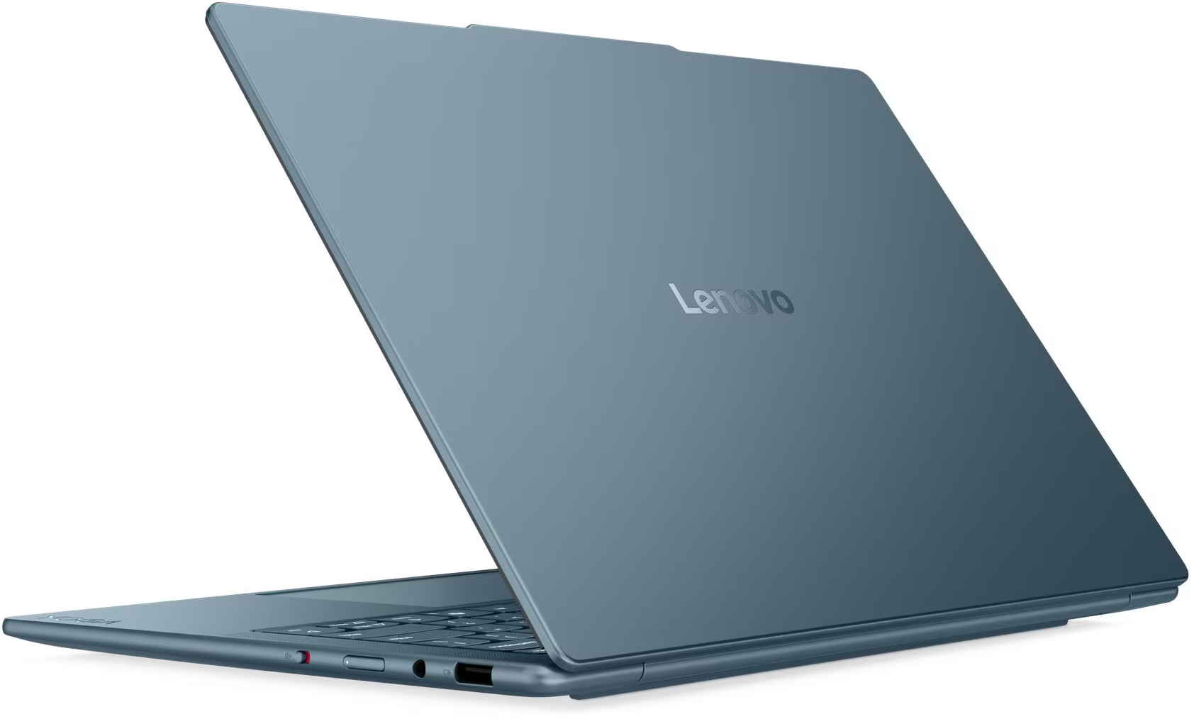 Egy kék Lenovo laptop nyitva, enyhén ferdén.