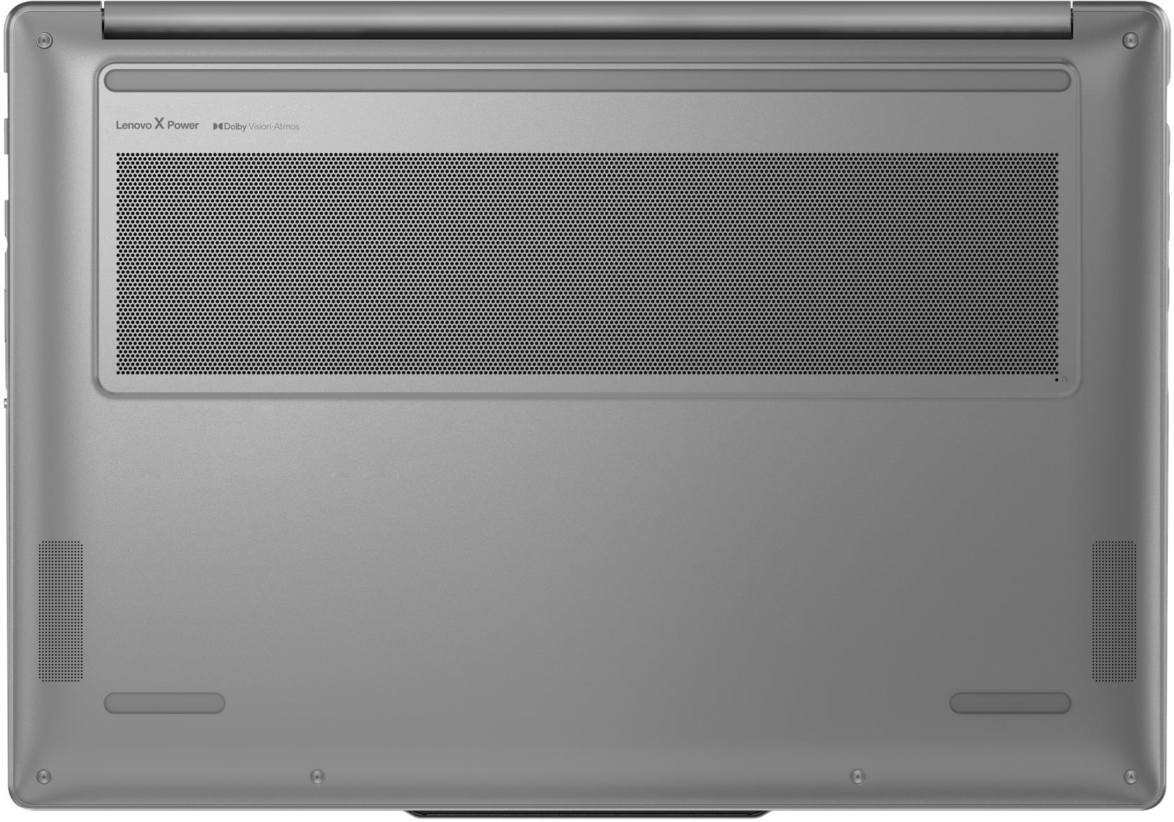 Szürke laptop alsó része, szellőzőrácsokkal és logókkal.
