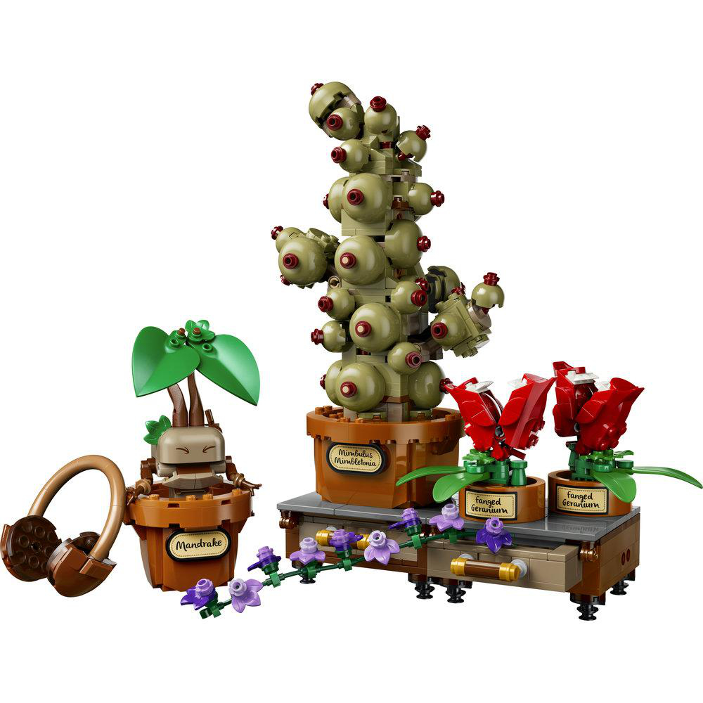 Lego-Darstellung magischer Pflanzen: eine Alraune, Mimbulus Mimbletonia und Fang-Geranien.